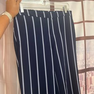 SOLD Old Navy Blue Vertical Striped Trousers Elastic Pants With Pockets Size 6
